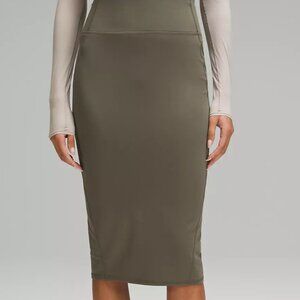 Lululemon Nulu Skirt - Army Green